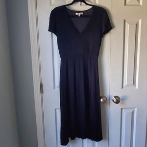WAYF Blouson Midi Dress V-Neck Black Size Small